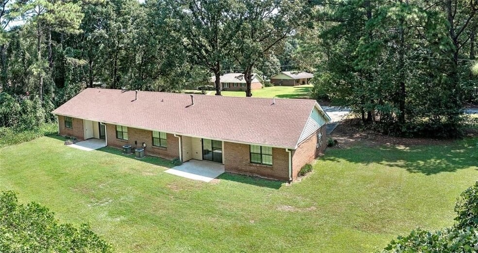 Building Photo - 355 Santa Fe Trail