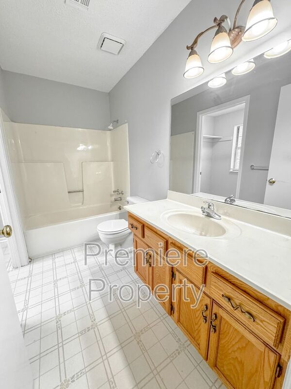 Building Photo - 3 E 133rd St