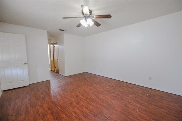 Building Photo - 507 N Walnut Creek Dr