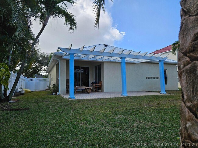 Building Photo - 1105 Anchor Point