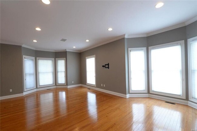 Building Photo - 7709 Gannon Ave