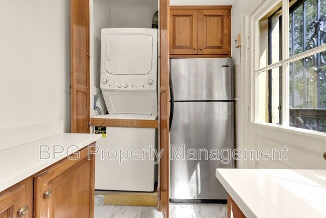 Building Photo - 1302 S St NW