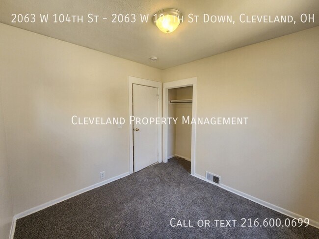 Building Photo - 2063 W 104th St