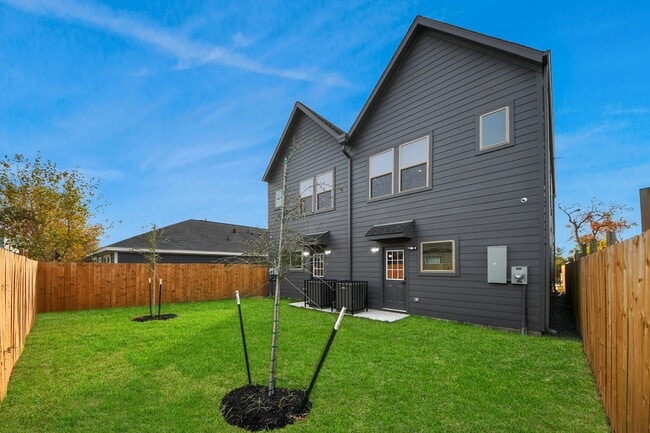 Building Photo - 7925 Ritz St