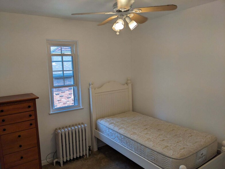 Building Photo - 1224 Denniston St