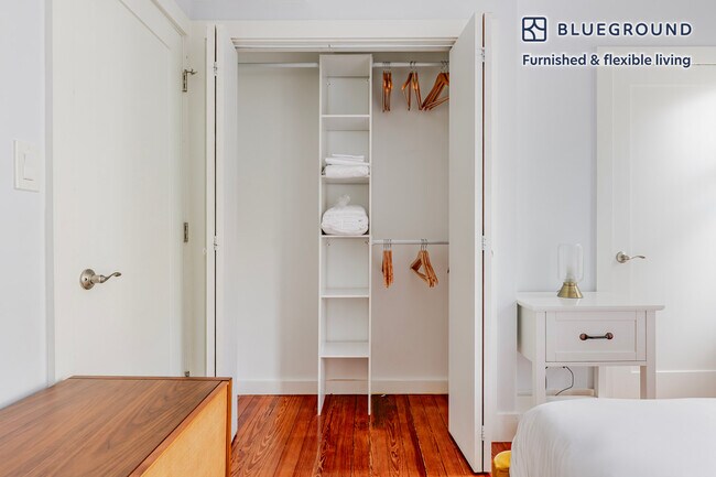 Building Photo - 1008 Winthrop Ave