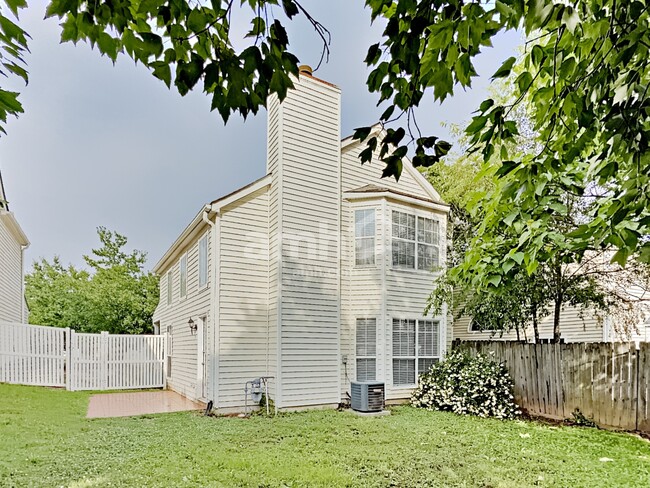 Building Photo - 3271 Avensong Village Cir