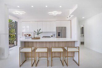 Building Photo - 19101 Mystic Pointe Dr