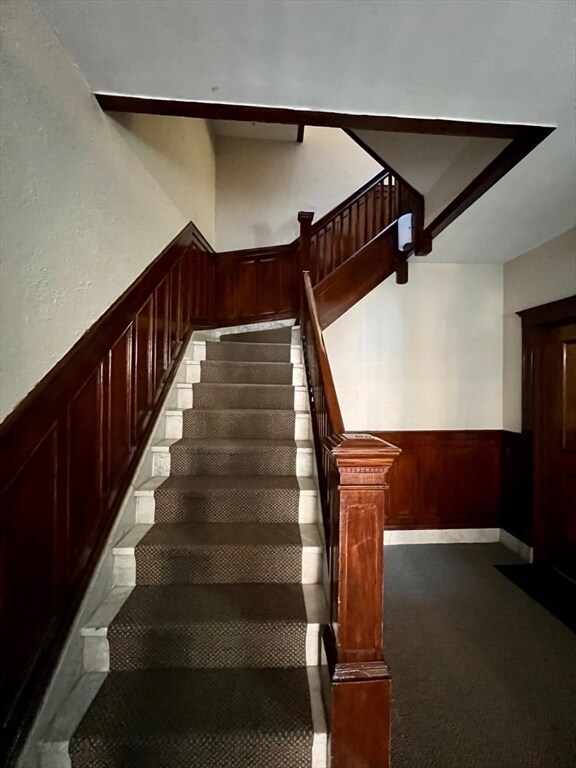 Building Photo - 138 Fuller St