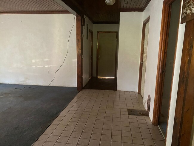 Building Photo - 4643 GA-37