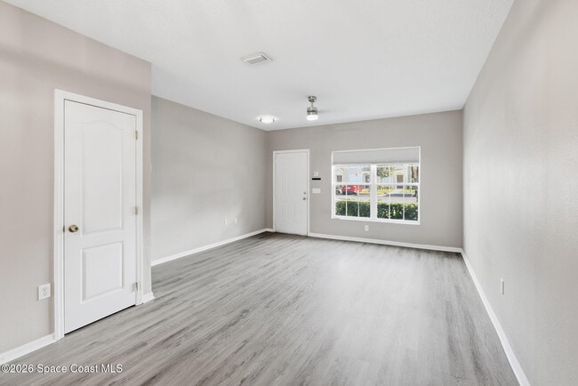 Building Photo - 1368 Hampton Park Ln