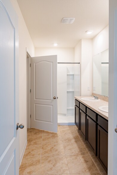 Building Photo - 4207 San Rocco Wy