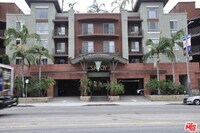 Building Photo - 100 S Alameda St