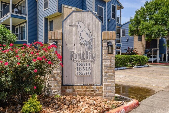 Building Photo - 18511 Egret Bay Blvd