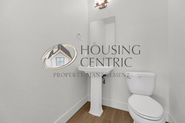 Building Photo - Exceptional Newer Construction Executive Rental in El Dorado Hills