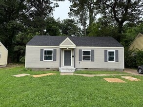 Building Photo - 935 Isabelle St