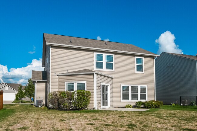 Building Photo - 2452 Cabin Hill Rd