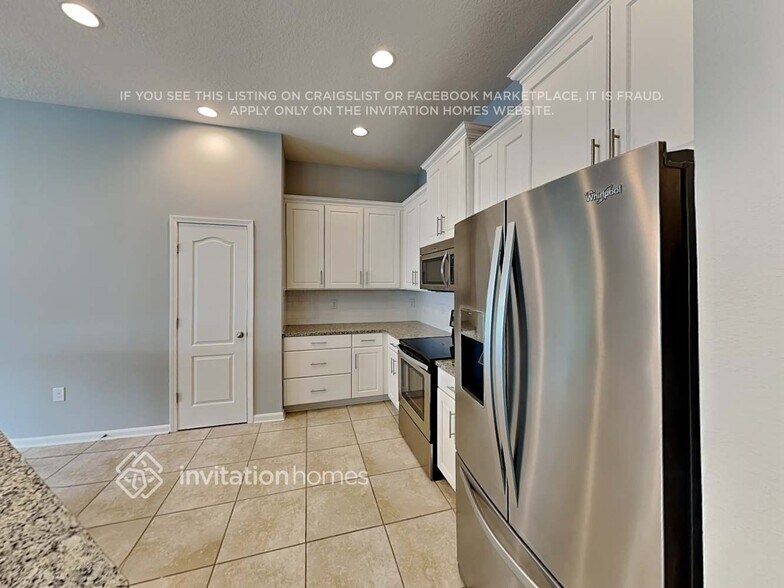 Building Photo - 168 Colorado Springs Way