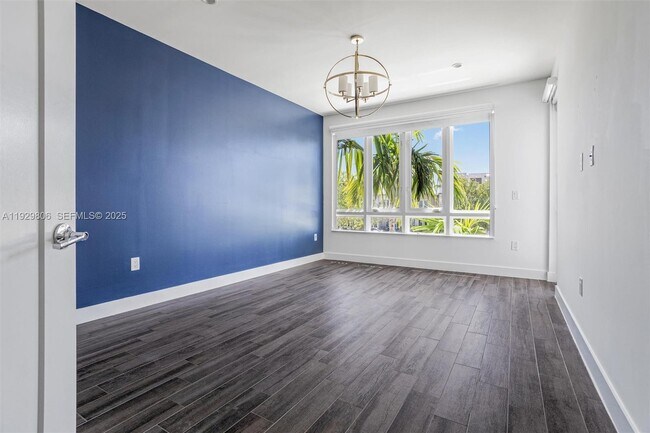 Building Photo - 6308 NW 104th Path