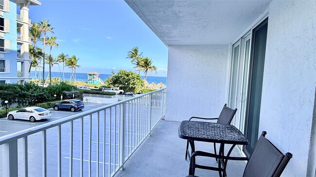 Building Photo - 800 SE 20th Ave