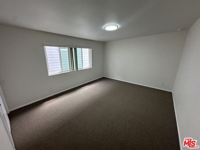 Building Photo - 7711 W 82nd St