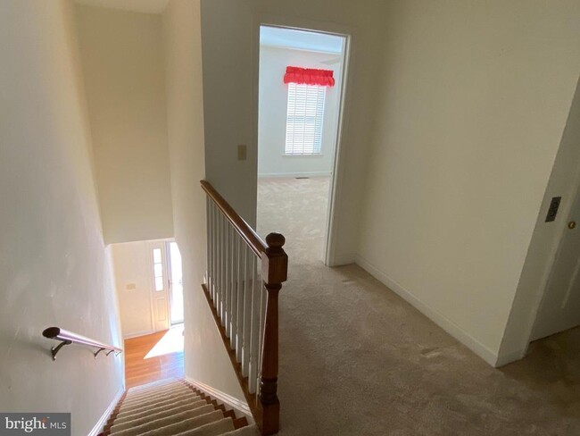 Building Photo - 28498 Sawgrass Ct