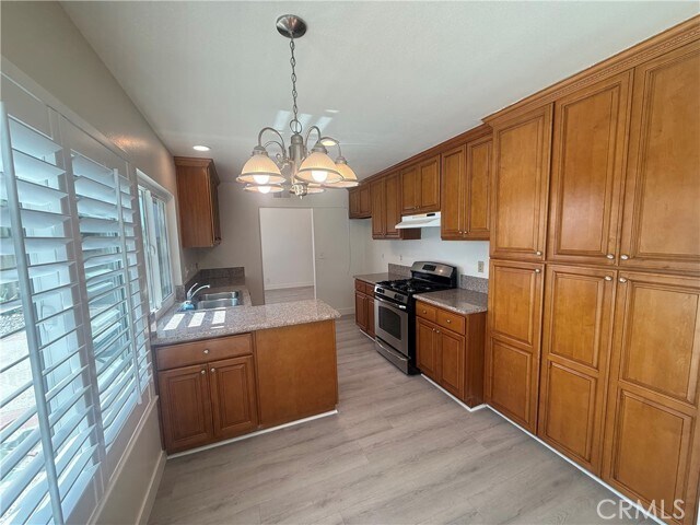 Building Photo - 2214 Montague Cir
