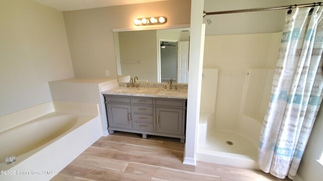 Building Photo - 5321 Cinnamon Fern Blvd