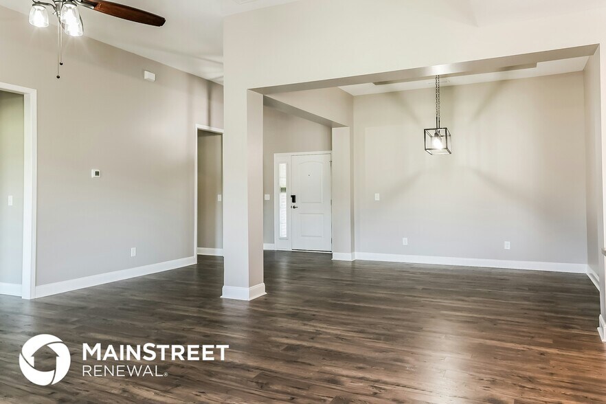 Building Photo - 96 Longo Ln