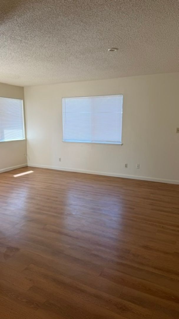 Building Photo - 8211 Cordelia Cir