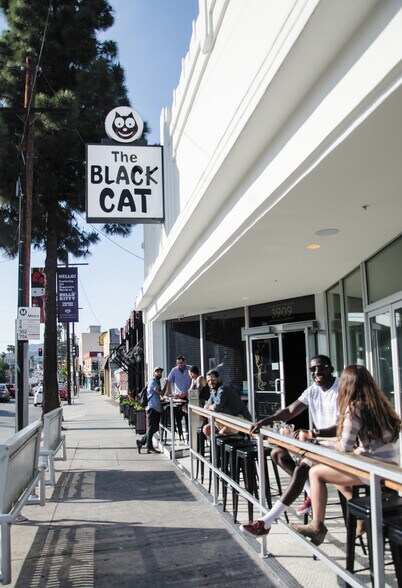 Nearby Bar, Black Cat - 912 Sanborn Ave