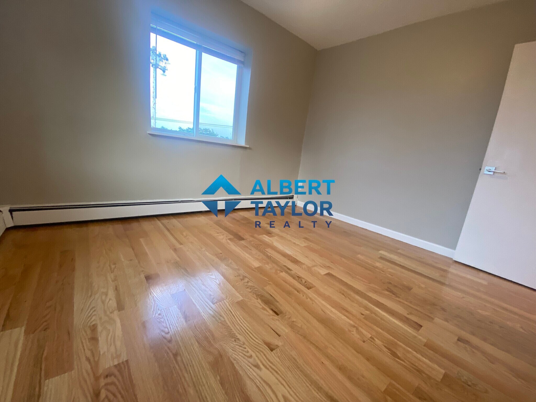 Building Photo - 226 Parker Hill Ave