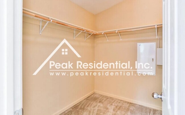Building Photo - Spacious Elk Grove 4bd/2ba Home with 2 Car...