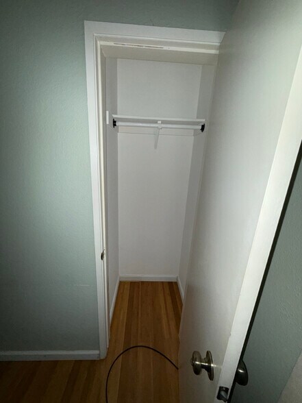 Building Photo - 28 Chesley Ave