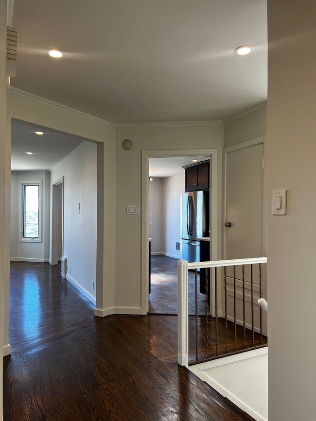 Building Photo - Views for Days Eureka Valley Home.  OPEN HOUSE!!!! THURSDAY, MAY 21 FROM 4:00 PM - 6:30 PM.