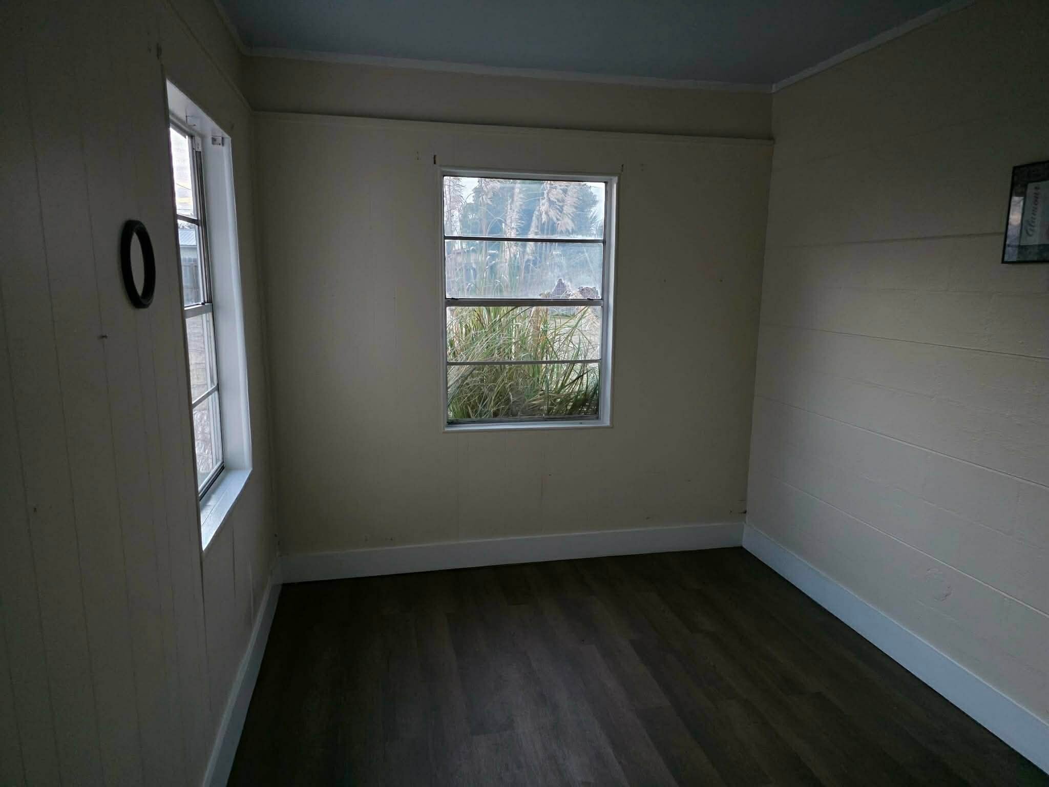 Bedroom - 123 Keystone Plz