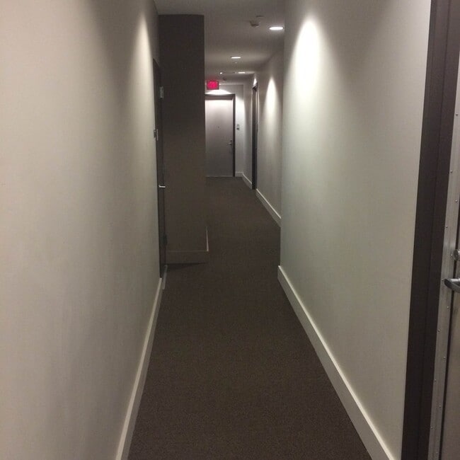 Building Photo - 88 Kingston St