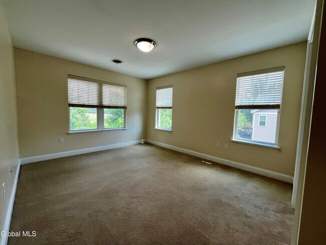 Building Photo - 74 Weibel Ave