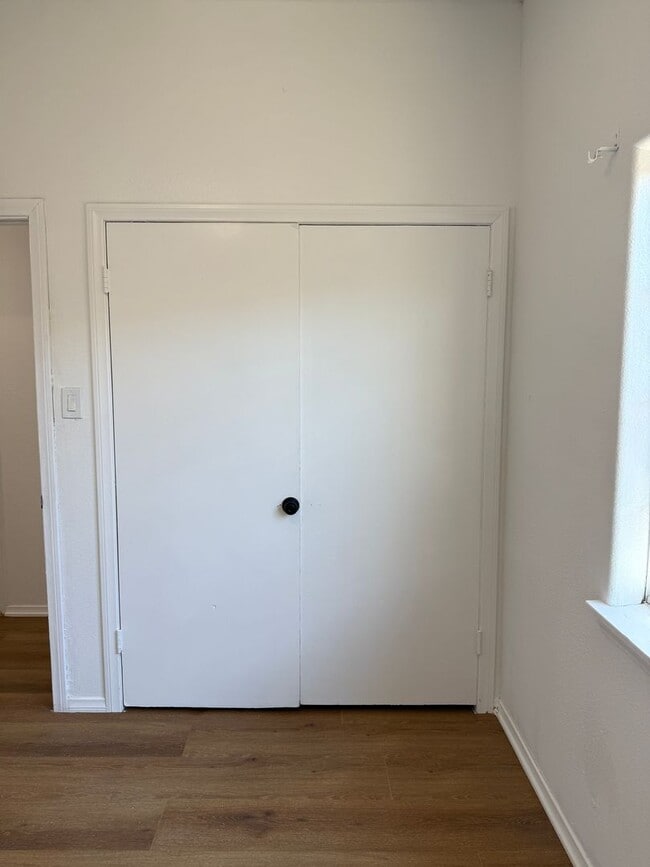 Building Photo - Charming 4-Bedroom Home for Rent in San Be...