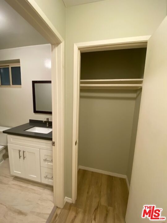 Building Photo - 3224 Chapman St