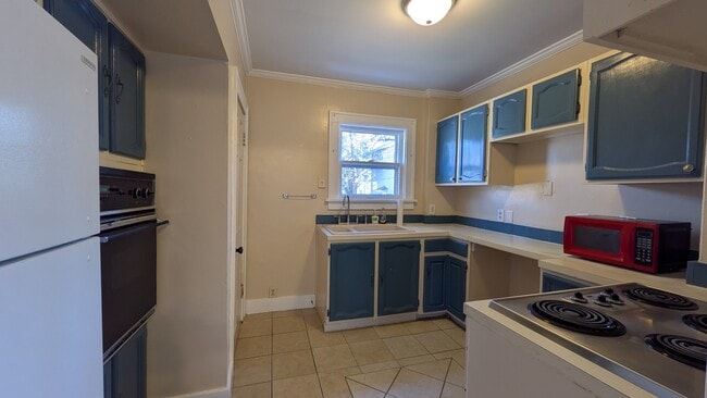 Building Photo - 1109 SW 19th St