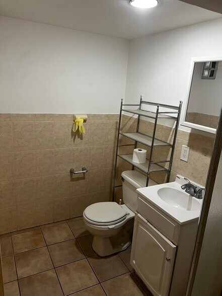 Building Photo - 225 Travis Ave