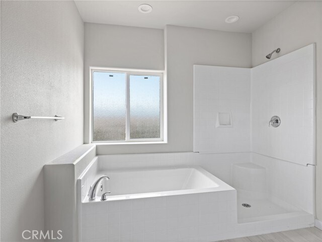 Building Photo - 8411 Buckthorn Ave