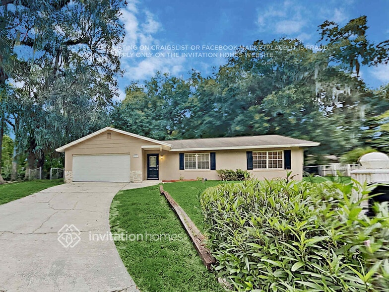 Primary Photo - 978 Oak Dr