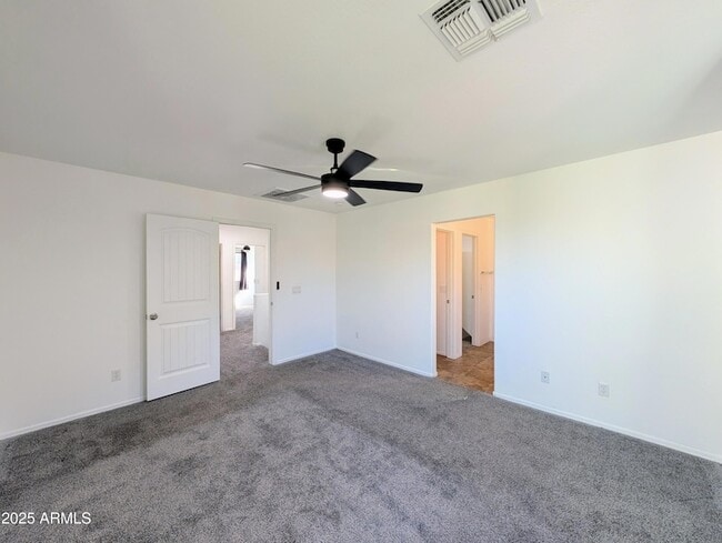 Building Photo - 4726 W Fremont Rd.