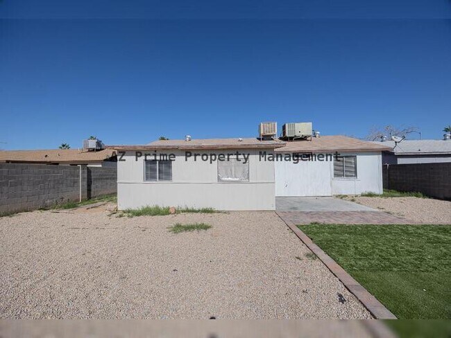 Building Photo - 3629 E Blanche Dr