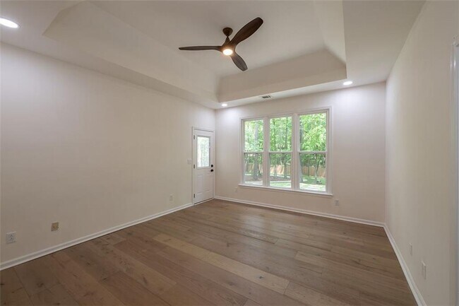 Building Photo - 1784 Brittany Chase NW