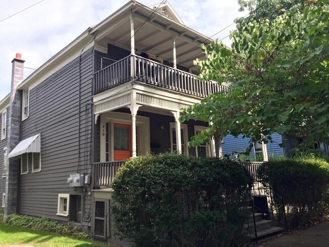 Building Photo - 410 Cascadilla St