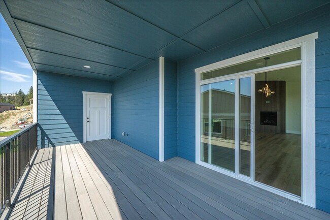 Building Photo - $3,800 - 4 Bed / 3 Bath Stunning Brand New...