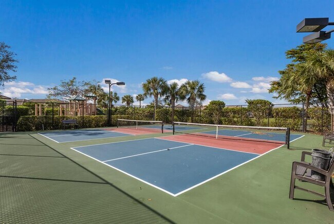 Building Photo - 8724 Bellussi Dr